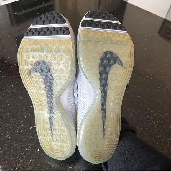 Nike Zoom All Out Flyknit - Picture 5 of 7